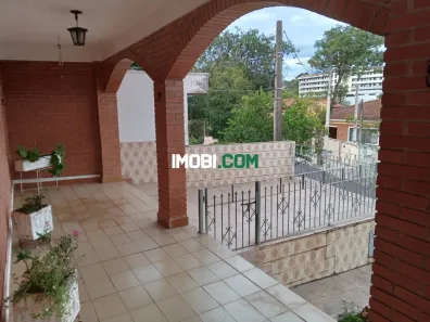 Casa com 3 Quartos à venda, 161m² no Centro, Águas de São Pedro