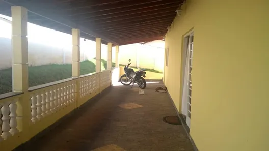 Casa de Condomínio com 2 Quartos à venda, 540m² no Bairro dos Macacos, Serra Negra