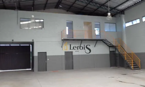 Galpão / Depósito / Armazém para alugar, 750m² no Jardim São João, Salto