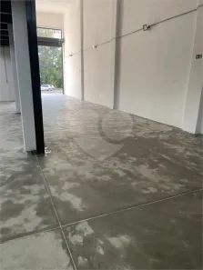 Galpão / Depósito / Armazém para alugar, 1001m² no Alphaville Empresarial, Barueri