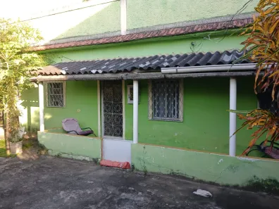 Casa com 2 Quartos à venda, 142m² no Comendador Soares, Nova Iguaçu