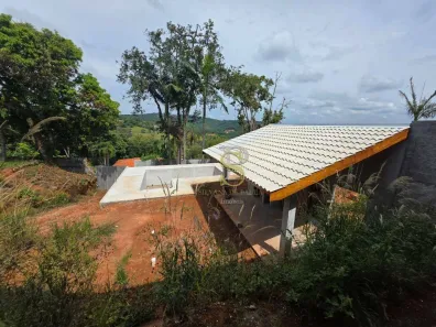 Fazenda / Sítio / Chácara com 3 Quartos à venda, 140m² no Jundiaizinho (Terra Preta), Mairiporã