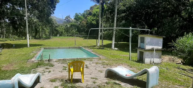 Fazenda / Sítio / Chácara com 10 Quartos à venda, 114820520m² no Taquara, Duque de Caxias