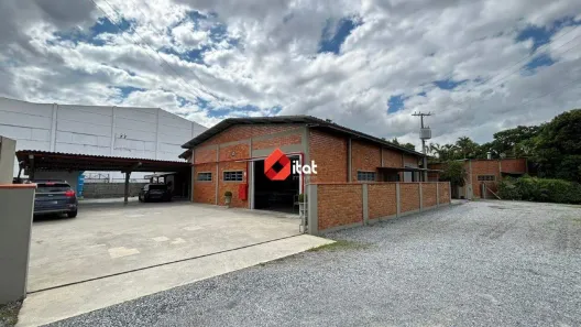 Galpão / Depósito / Armazém à venda, 926m² no Barra do Rio Cerro, Jaraguá do Sul