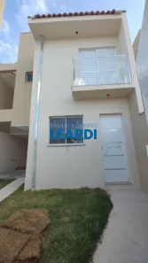 Sobrado com 3 Quartos à venda, 100m² no Jardim Bandeirantes, Poços de Caldas