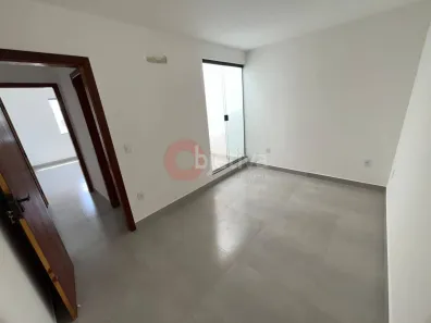 Apartamento com 2 Quartos para alugar, 85m² no Parque Burle, Cabo Frio