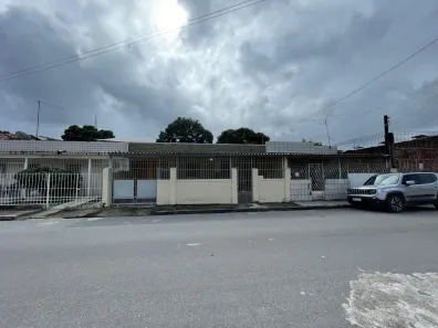 Casa com 2 Quartos para alugar, 250m² no Areias, Recife