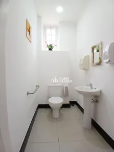 Loja / Salão / Ponto Comercial à venda, 68m² no Centro, Nova Friburgo