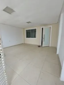Casa com 2 Quartos para alugar, 200m² no Santo Antônio dos Prazeres, Feira de Santana