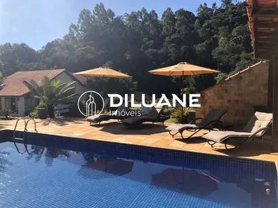 Fazenda / Sítio / Chácara com 3 Quartos à venda, 450m² no Palmares, Paty do Alferes
