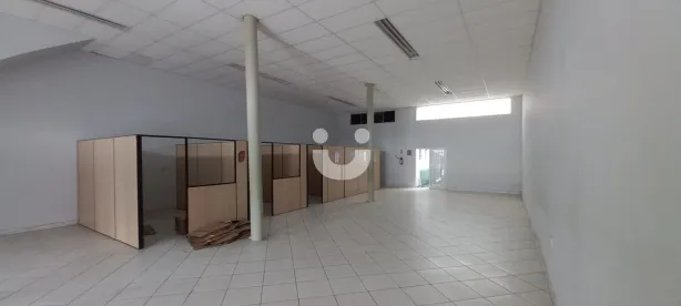 Prédio Inteiro à venda, 600m² no Jardim Toledo, Votorantim