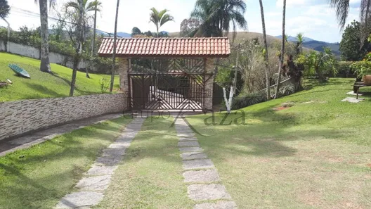 Casa de Condomínio com 3 Quartos à venda, 400m² no Freitas, São José dos Campos