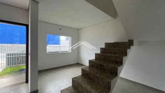Sobrado com 3 Quartos à venda, 118m² no Barra do Saí, Itapoá