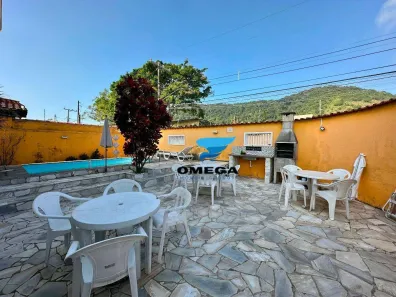 Hotel / Motel / Pousada com 10 Quartos à venda, 620m² no Guaiúba, Guarujá