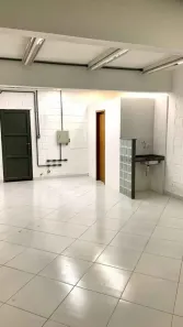Conjunto Comercial / Sala para alugar, 40m² no Aterrado, Volta Redonda