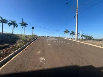 Sobrado com 3 Quartos à venda, 189m² no Frangão, Ibiporã