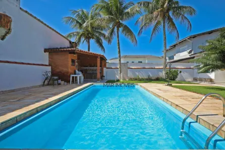 Casa de Condomínio com 3 Quartos para alugar, 240m² no Jardim Acapulco, Guarujá
