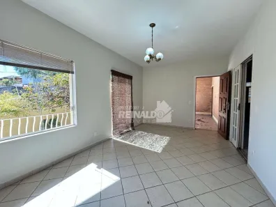 Casa com 3 Quartos para alugar, 250m² no Jardim México, Itatiba