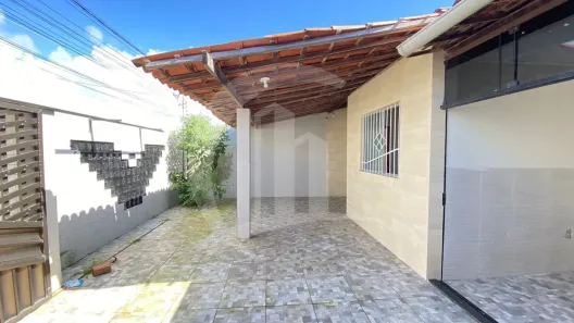 Casa com 3 Quartos à venda, 170m² no Aeroporto, Aracaju
