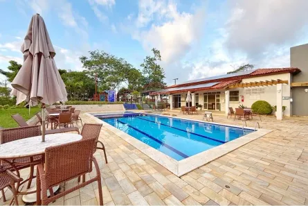 Casa de Condomínio com 4 Quartos para alugar, 137m² no Portão, Lauro de Freitas