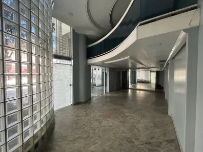 Loja / Salão / Ponto Comercial à venda, 162m² no Centro, Nova Friburgo