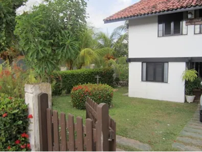 Sobrado com 4 Quartos para alugar, 250m² no Centro, Salinópolis