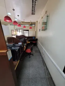 Loja / Salão / Ponto Comercial para alugar, 235m² no Centro, Resende