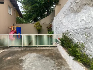 Casa com 3 Quartos à venda, 150m² no Pituaçu, Salvador