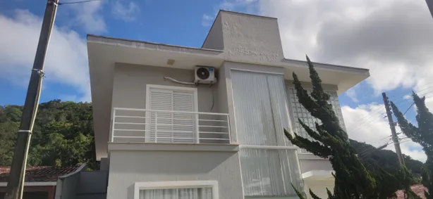 Casa de Condomínio com 4 Quartos para venda ou aluguel, 300m² no Balneario Praia do Perequê, Guarujá