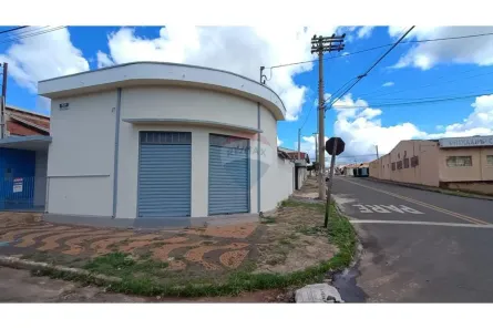Loja / Salão / Ponto Comercial para alugar, 37m² no Jardim Sobradinho, Araras