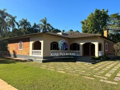 Fazenda / Sítio / Chácara com 4 Quartos à venda, 250m² no Campo Verde, Ibiúna