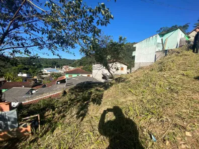 Terreno / Lote / Condomínio à venda, 250m² no Paiol do Meio, São Lourenço da Serra