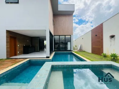 Casa com 5 Quartos para alugar, 409m² no Alphaville Vespasiano, Vespasiano