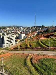 Terreno / Lote / Condomínio à venda, 200m² no Boa Vista, Pouso Alegre