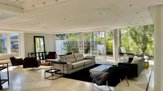 Casa com 4 Quartos para alugar, 700m² no Alphaville, Santana de Parnaíba
