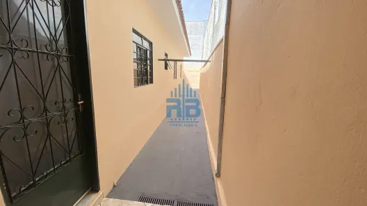 Casa com 3 Quartos para alugar, 252m² no Parque Residencial Servantes II, Presidente Prudente