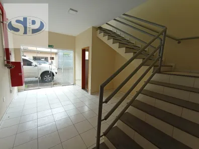 Galpão / Depósito / Armazém para alugar, 600m² no Jardim das Cerejeiras, Arujá
