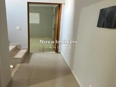 Casa com 4 Quartos para alugar, 190m² no Vila Anita Costa, Jandira