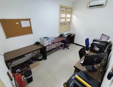 Casa com 4 Quartos à venda, 250m² no Grageru, Aracaju