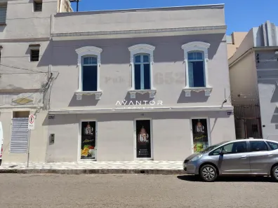Prédio Inteiro com 2 Quartos para venda ou aluguel, 300m² no Nossa Senhora do Rosário, Santa Maria