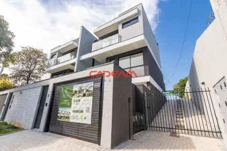 Sobrado com 3 Quartos à venda, 165m² no São Lourenço, Curitiba