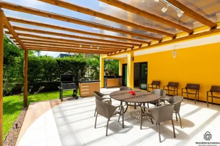 Casa com 4 Quartos à venda, 320m² no Guabiraba, Recife
