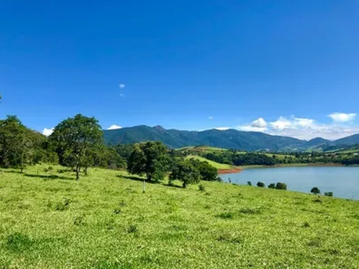 Terreno / Lote / Condomínio à venda, 5513m² no Moenda, Joanópolis