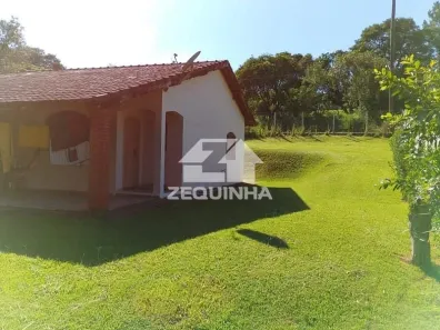 Fazenda / Sítio / Chácara com 2 Quartos à venda, 10m² no Centro, Mairinque
