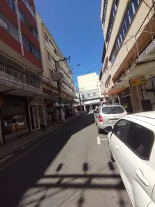 Kitnet com 1 Quarto à venda, 40m² no Centro, Juiz de Fora