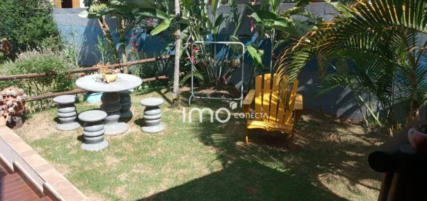Fazenda / Sítio / Chácara com 3 Quartos à venda, 196m² no Monterrey, Louveira