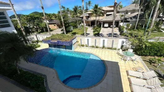 Casa de Condomínio com 6 Quartos para alugar, 1200m² no Jardim Acapulco, Guarujá