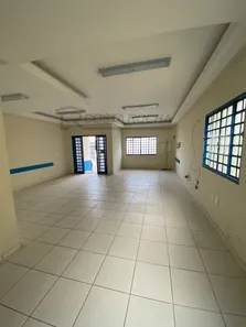 Conjunto Comercial / Sala para alugar, 188m² no Centro, Salto