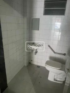 Loja / Salão / Ponto Comercial para alugar, 131m² no Aterrado, Volta Redonda