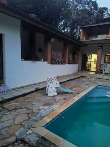 Fazenda / Sítio / Chácara com 7 Quartos para alugar, 350m² no , Mairinque